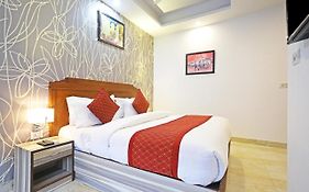 Hotel The Best Near Delhi Airport