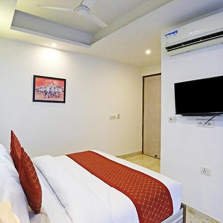 Hotel The Best Near Delhi Airport New Delhi Exterior photo