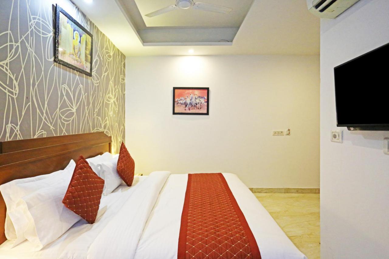 Hotel The Best Near Delhi Airport New Delhi Exterior photo