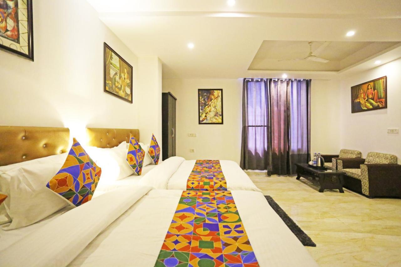 Hotel The Best Near Delhi Airport New Delhi Exterior photo
